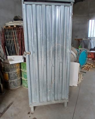 bagno prefabbricato in lamiera per cantiere