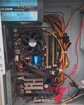 Pc Fisso , case