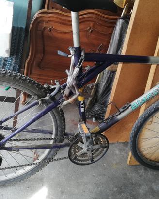Bici Bianchi Baratto permuta Dischi, Batteria. 