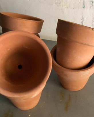 VASi DI TERRACOTTA “ NUOVI “