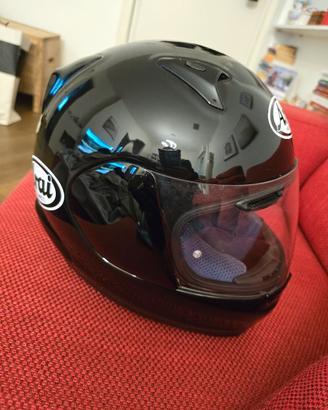 Casco Arai integrale mod. Viper GT nero lucido
