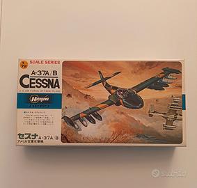 Hasegawa A-37A/B Cessna US Air Force scala 1/72