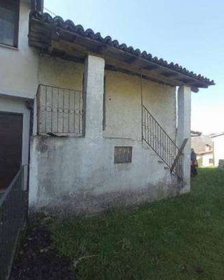 Immobile in asta di 165 m² con 5 locali a Varzi