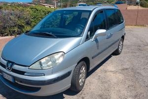 Peugeot 807 gpl e benzina