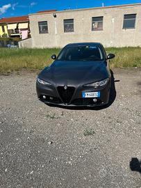 Alfa Romeo Giulia 2.2 Diesel 180 CV AT8