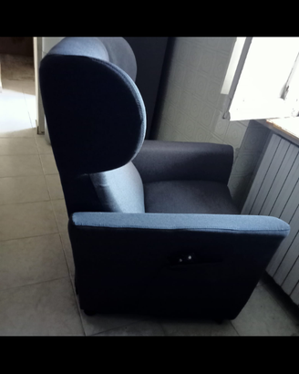 Poltrona relax  reclinabile con telecomando