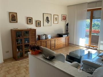 Appartamento 90 mq.doppi servizi  in Bussero MM2