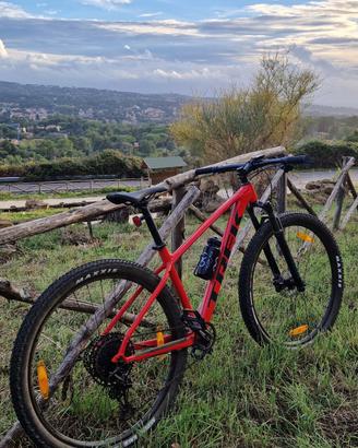 Mountain bike TREK Marlin 8 Gen 2