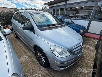 Mercedes-benz B 200 CDI Chrome