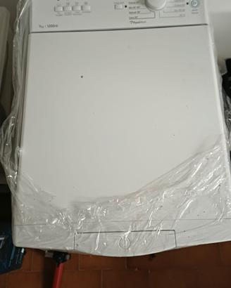 Lavatrice Indesit 7kg carica dall'alto 