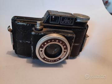 Macchina fotografica ibis ferrania