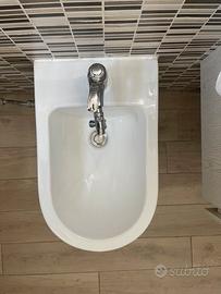 Sanitari come nuovi moderni