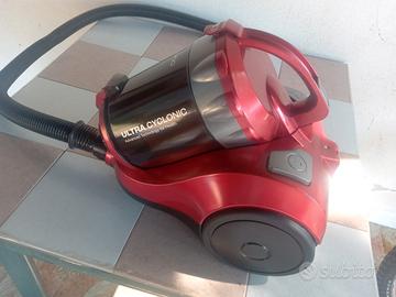 respira polvere  marca DAEWOO. 