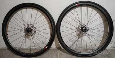 Ruote in carbonio Spada Breva 32 Disc