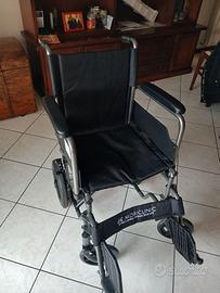 Sedia a rotelle mobiclinic