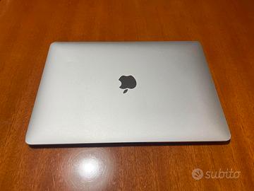 MacBook Air M1 • 512GB SSD