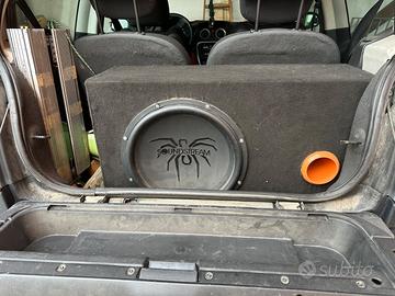 Subwoofer soundstream e amplificatore phonocar