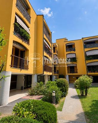 Bilocale ristrutturato in centro a Rovellasca