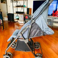 Passeggino foppapedretti leggero e compatto