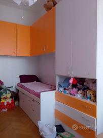 Cameretta color mandarino