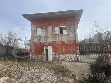 Casa Indipendente Montefalcione