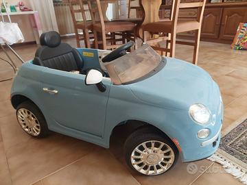 macchina a batteria  fiat 500