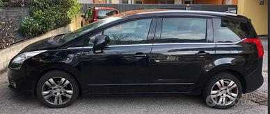 Peugeot 5008, disel Euro 5B, 7 posti, 176.000 km