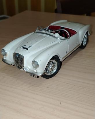 Lancia Aurelia Modellino B24 Spider (1955) Bburago