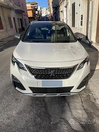 Peugeot 5008 + gancio traino omolog a scomparsa