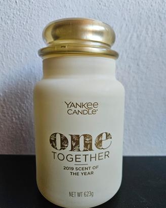 candela profumata yankee one together 2019