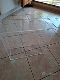 Contenitore in plexiglas 40x40x24