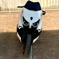 Tmax 530 abs full