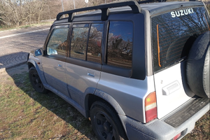 Suzuki Vitara 2.0 v6