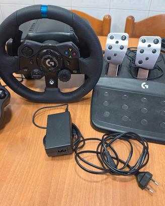 Logitech G923 Xbox/PC pari al nuovo