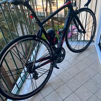Bici da corsa carbonio