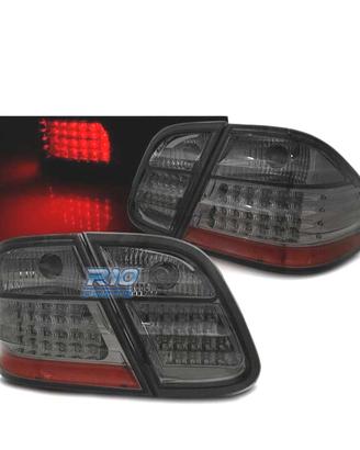 FANALI PER MERCEDES CLK W208 97-02 LED SCURI