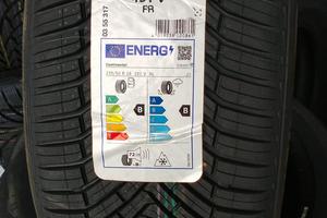 4 Pneumatici 4 stagioni Continental 18"