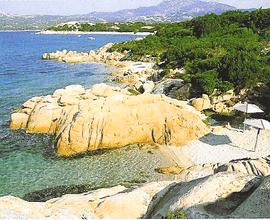 Casa fronte mare giardino spiaggia da 24 settembre