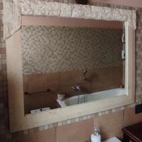 Specchiera con cornice in marmo 
