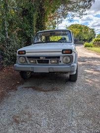 Lada Niva 1.7 GLX – Anno 2001
