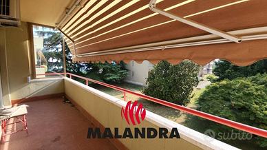 Appartamento di 124 m² con 4 locali e box auto a O