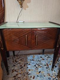 Due comodini vintage anni 60 