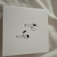 AIRPODS 3 generazione ricarica magsafe