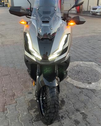 Honda ADV  350 special edition 2025