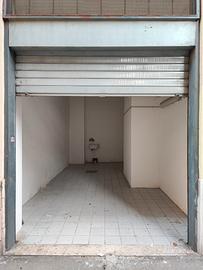 POMEZIA (RM)Via Silvio Pellico Magazzino e/o Box