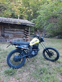 Yamaha XT 550