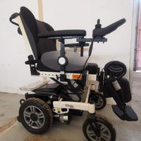 Carrozzina elettrica per invalidi