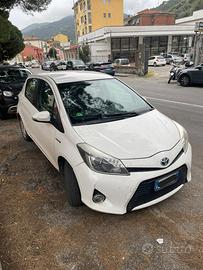 Toyota Yaris Hybrid