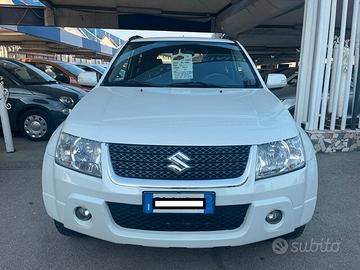 SUZUKI VITARA 4X4