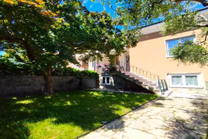 Villa di 200 m² con 4 locali a Parabiago